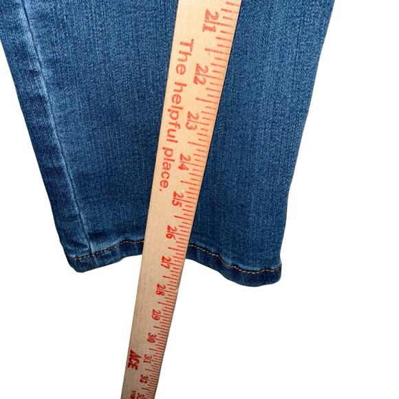 Democracy Absolution Jeans Sz 12 Stretch Comfort Slimming Non-Distressed - Picture 7 of 8